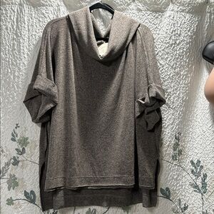 Easel Women's Cowl Neck oversized  top in Gray